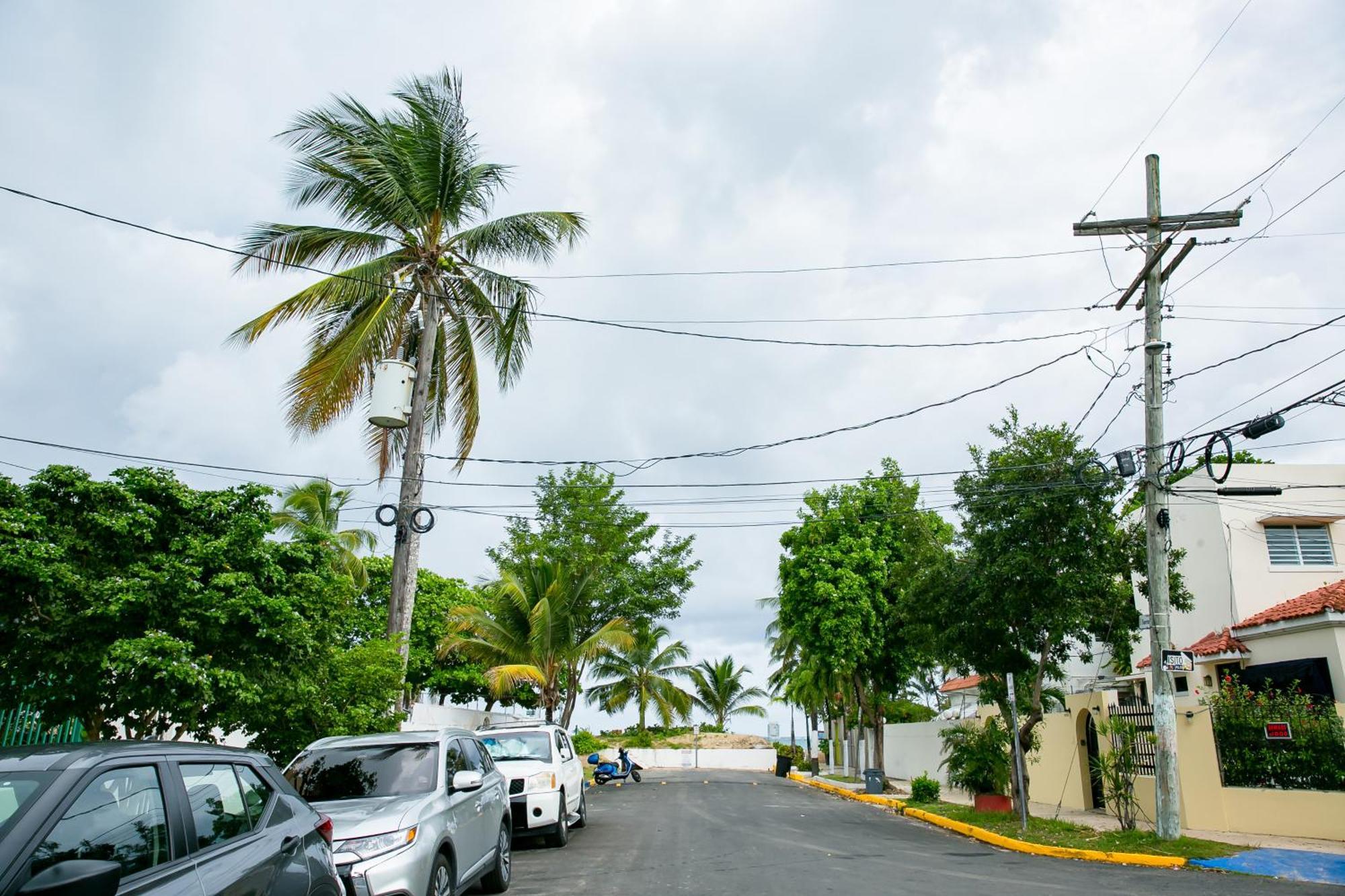 Numero Uno Beach Apartments San Juan Ngoại thất bức ảnh